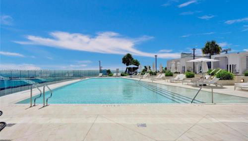 ASTON MARTIN TOWER Miami - Foto 3, sunbed