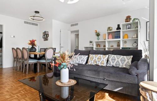 New apartment in the city center 3beds, 2baths & parking - Photo 32