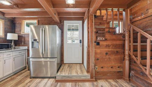 Renovated 1950s Barndominium Pet-Friendly & Modern - Foto 2