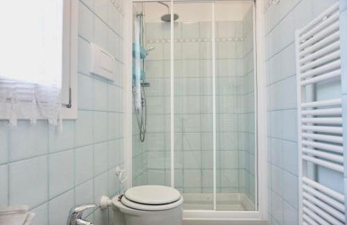 Villa Angelina Holiday Homes I Casa Limone I A pochi chilometri da Sanremo e il suo Festival I Giardino I Parcheggio privato - Photo 13