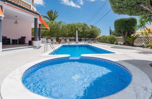 Casa Laranja Three bedroom Villa - Foto 4