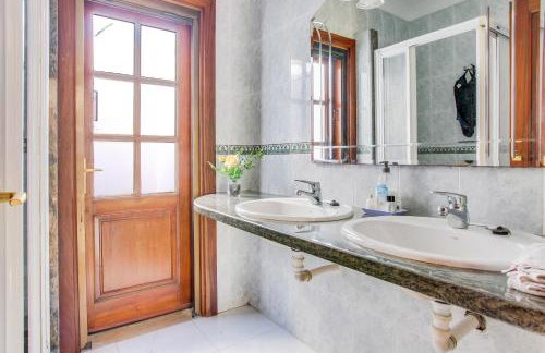 Villa Isa - Photo 12