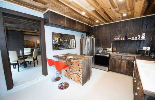 Fairytale: Hot Tub & Trout Stream & Petting Zoo? - Foto 37