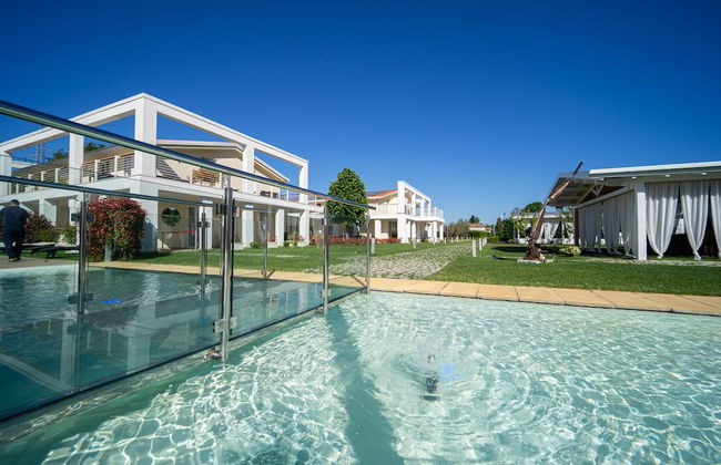 iConic Wellness Resort - Photo 1