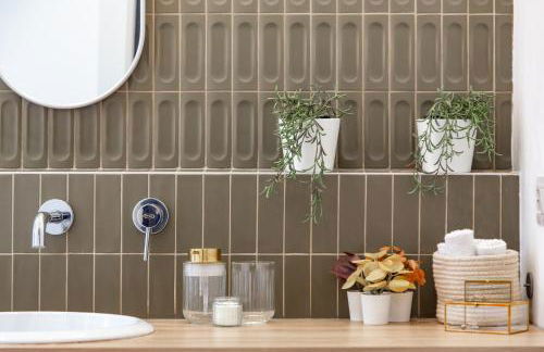 New Collection - Apartment Suite with Terrace - Isola District near Metro - Foto 6