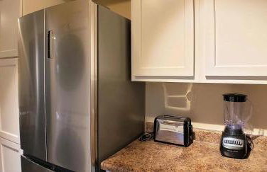 2-bed condo, cook-ready kitchen, and laundry, 5-8 minutes from University of Arizona and downtown Tucson - Foto 15