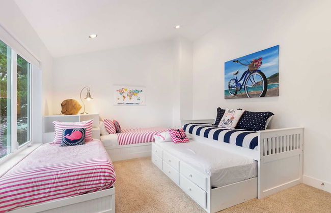 Villa Manzanita by Avantstay Hot Tub, 1 Block to Beach/town, Chef's Kitchen - Foto 4