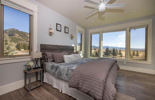 Sugar Loaf Haven by KABINO Huge Views Garage Fishing Snowmobile - Foto 16