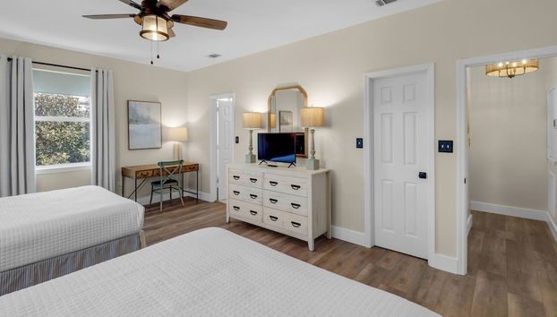 Private Pool in Grayton Beach; 3 Minutes to Beach & Sleeps 14 - Foto 2, Habitación