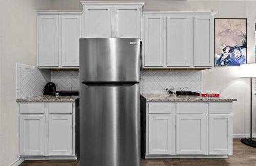 Single-level Home Game Area Ideal for Long Stays - Foto 31