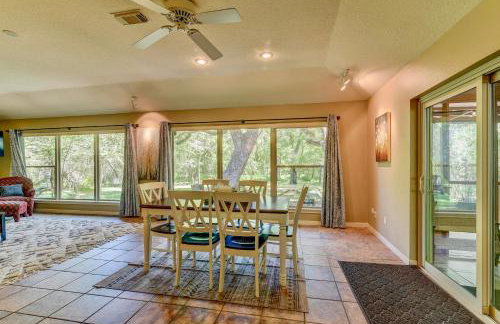 Riverside country retreat with easy access to all that Houston has to offer - Foto 39