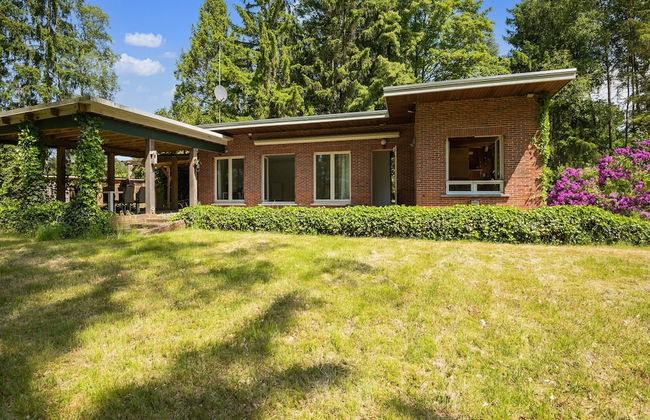 Lovely Chalet in Arendonk With Terrace - Photo 1