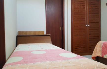 Casa Banho de Mar à 1 quadra da praia com Piscina, Wi-Fi e Ar condicionado - Foto 19