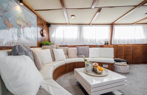 SPACIOUS YACHT HOTEL BARCELONA CITY CENTER 5 CABINs - Foto 16