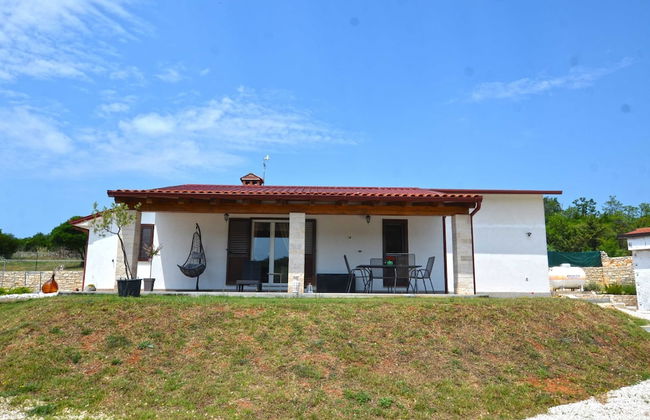 Picturesque Paradise Holiday Home With Pool - Foto 27