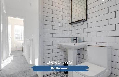 Tipton 3 Bedroom House Garden Sleeps 7 - JRR Stays - Foto 24