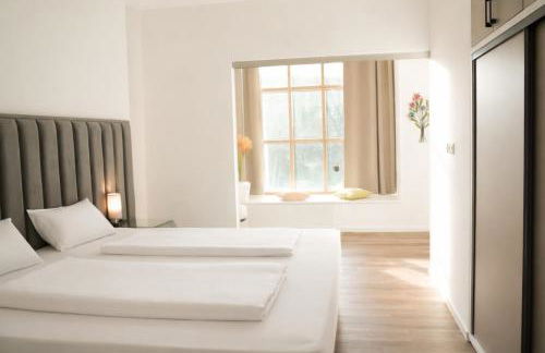 LIVELY Weiße Dame Gronau - Foto 16