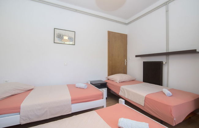 Apartments and Rooms Nikol - Foto 8