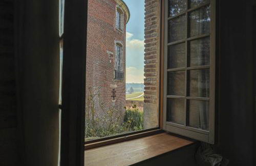 Ecuries du Château de Saint-Fargeau - Foto 14