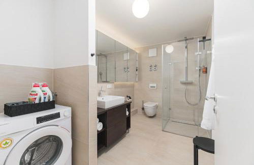 DELUXE APARTMENT 2 Schlafzimmer - Aufzug - kostenlos Parken - Balkon - Messe Flughafen - Foto 22