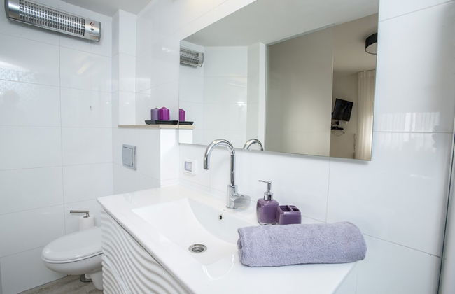 Eshkol Housing Haifa -Luxury Sea View Villa - Photo 14