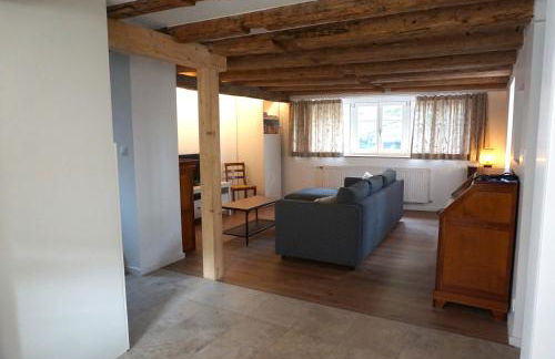 Gîte Les Hirondelles - Spacieux et Typique Alsacien - Commerces à Proximité - Proche Sélestat - Foto 3