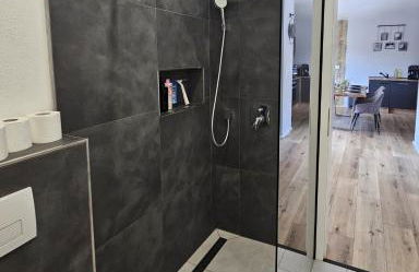 Moderne 3-Zimmer-Wohnung nahe dem Schloss - Foto 7