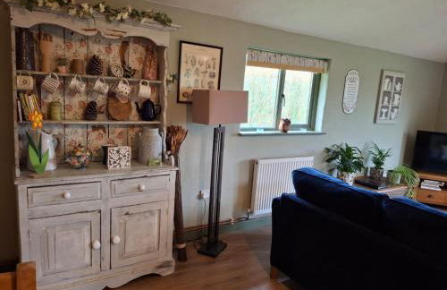 The Potting Shed And The Garden Shed Self Catering - Photo 4