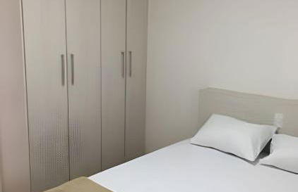 LINDO APARTAMENTO NA QUADRA DA PRAIA EM SANTOS - Foto 3