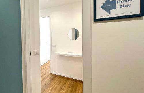 Blue Apartment - Airport 8 min - AC - Smart TV - Foto 14