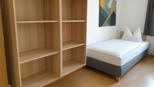 Monteurwohnung Merseburg - Foto 2, wardrobe