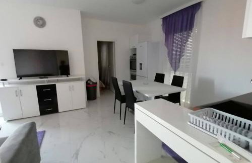 Vila Slavica - Foto 42