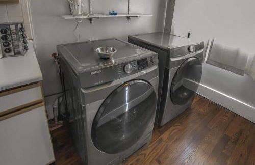 Chic Denver Family Retreat Free Parking & Prime Location - Foto 12