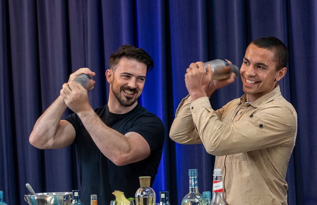 Tour y clase magistral de cócteles con ginebra Bombay Sapphire - Foto 2