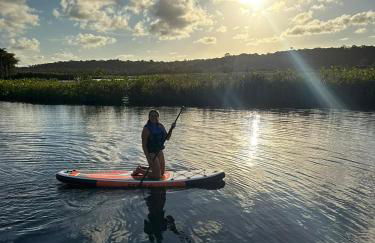 Container Vermelho na beira do rio e a poucos metros do mar com cozinha completo em mogiquiçaba bahia - Foto 15