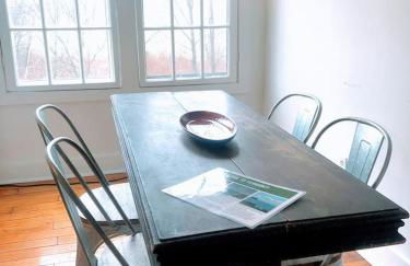 Sunny & Open 2 Bdrm - Close to Stowe Village, Shopping, Mtn Views! - Foto 14