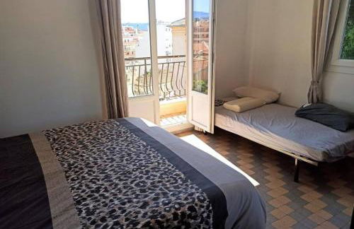 Villa tres proche du centre ville - Photo 16