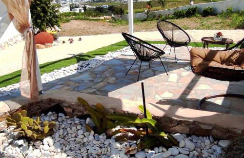 Irini's B & W house with jacuzzi - Photo 24