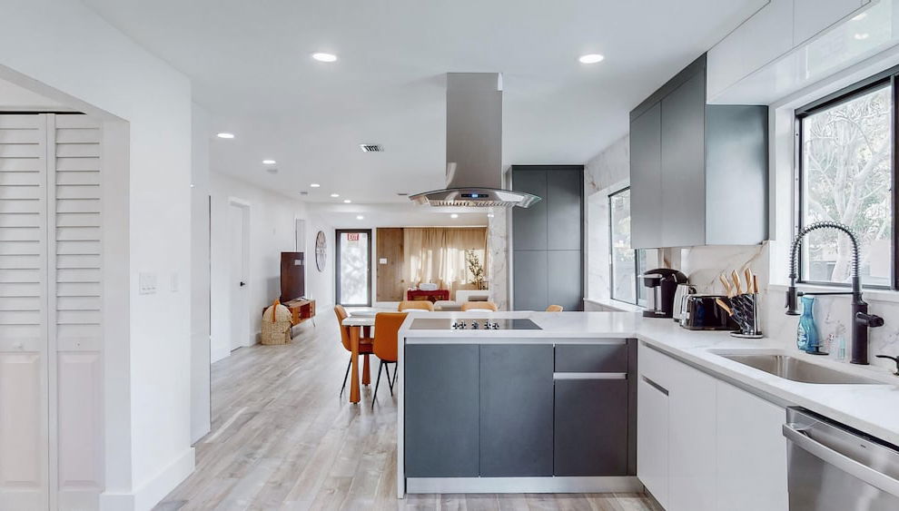 Casa Nirvana 4BR Home With Private Pool - Foto 1, Habitación