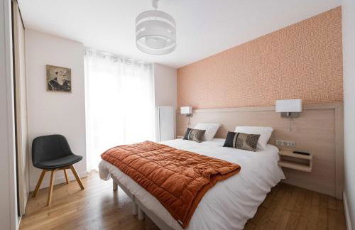 Tipoz'Immo - Maison de la Baie - vue mer et accès direct à la plage - animaux bienvenus - wifi inclus - linge inclus et lits faits - terrasse et jardin clos - parking gratuit - proche des commerces et des attractions touristiques - Foto 12