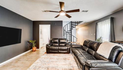 Country Village Condo - Photo 4