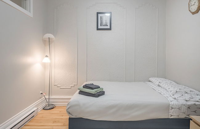 Cozy Private BR in the heart of Plateau - Foto 10