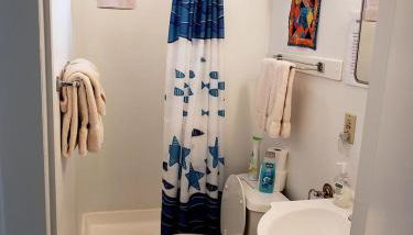 Rustic Lakeside Vacation Rental with Beach Access in Vermilion, Ohio - Foto 5