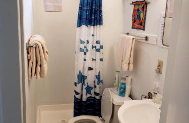 Rustic Lakeside Vacation Rental with Beach Access in Vermilion, Ohio - Foto 5