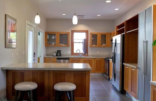 Beautiful Historic Downtown Pensacola Charmer - Hot Tub - Foto 17