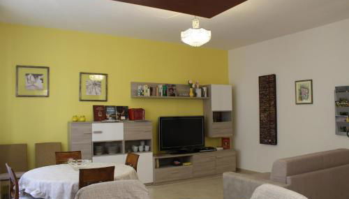 Carbonara Apartment - Photo 2
