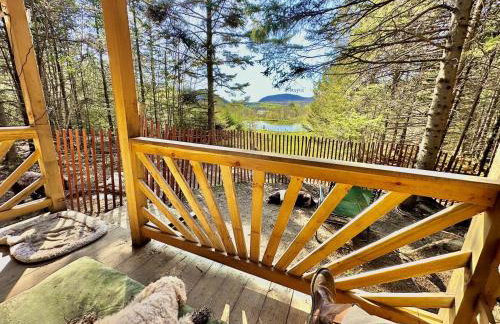 Cozy Off-Grid Cabin with Breathtaking Serene Views for a Peaceful Getaway Surrounded by Nature in Barton, Vermont - Foto 13