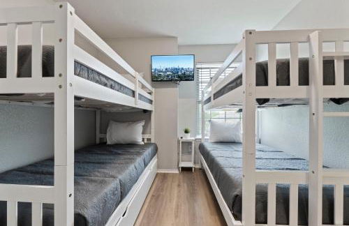 Cowboy Pool - Large Patio - King Bed - Firepit Table - Pet Friendly - Photo 24