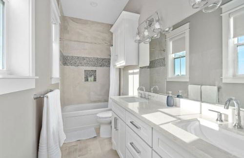 Beach view, prime location, EV charger, 6 parking - Foto 28