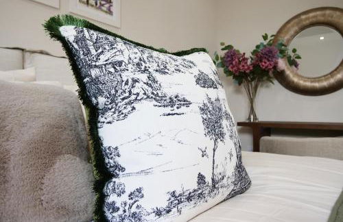 Apartment 11 Bluebridge with Free Parking - Photo 64